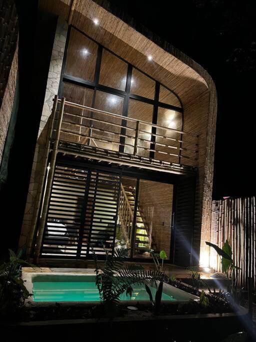 Cabana De Bambu En La Selva Palenque Exteriér fotografie