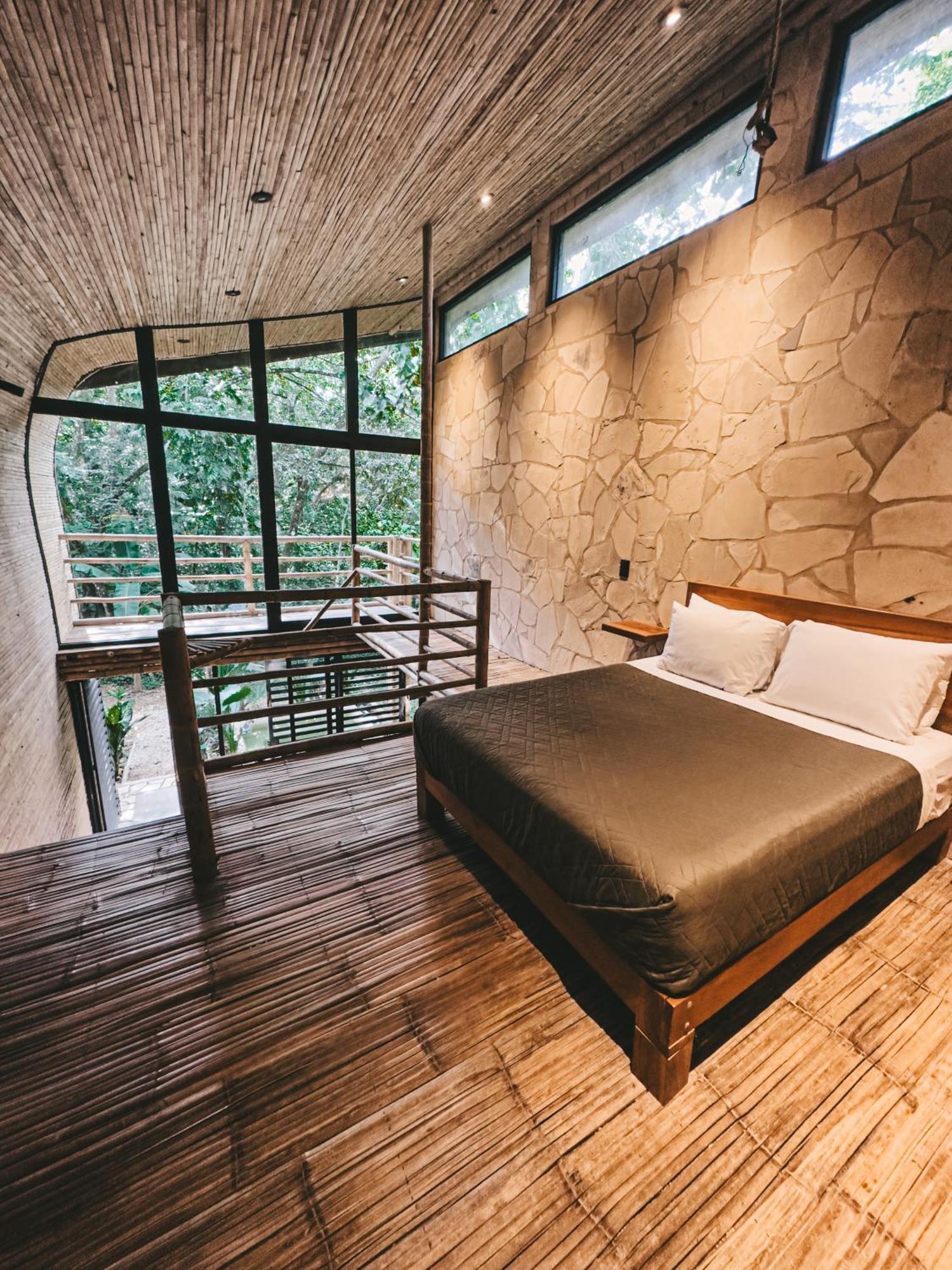 Cabana De Bambu En La Selva Palenque Exteriér fotografie